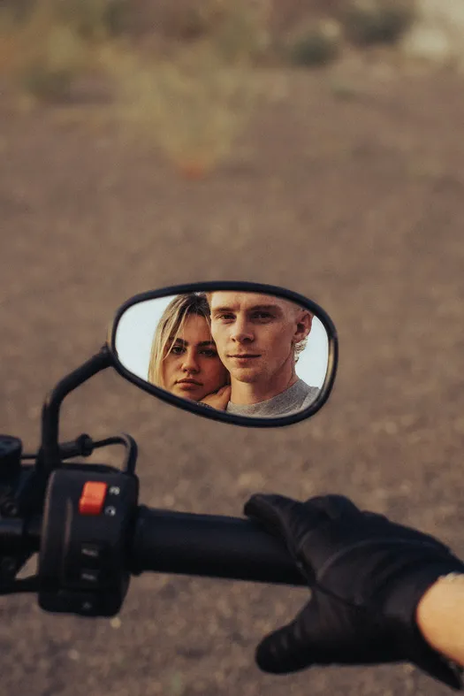 Nikki & Ryan - Luxe Studios Photography